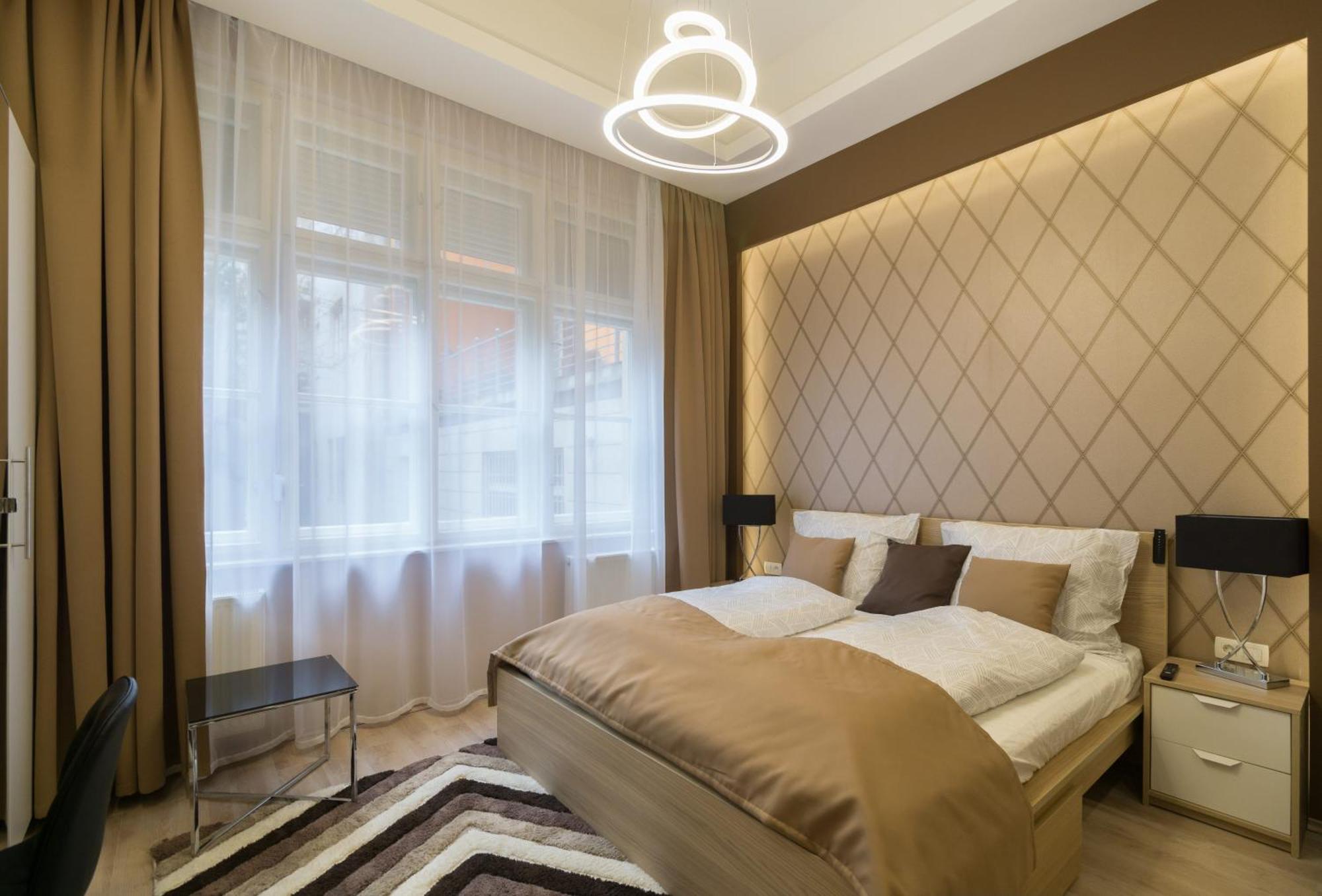 Exlcusive & City Central Located Suite By Prestige Homes Budapest Eksteriør bilde